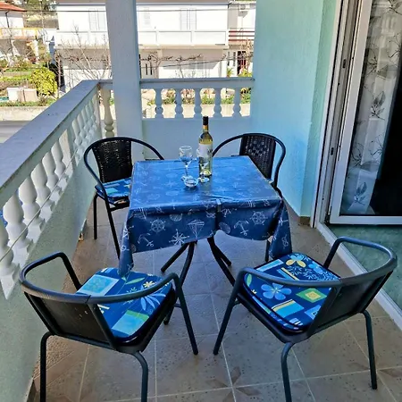 Apartman Dino *